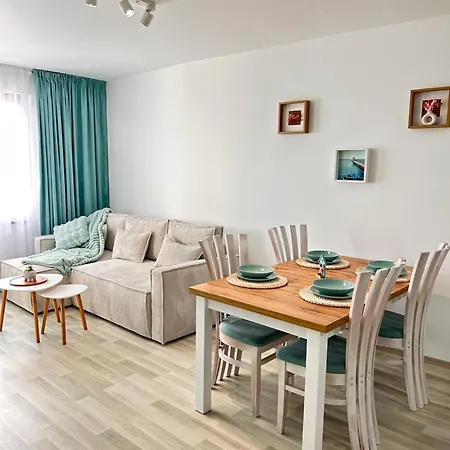 Infinity Blue Apartment-complex Carpe Diem - Free Parking