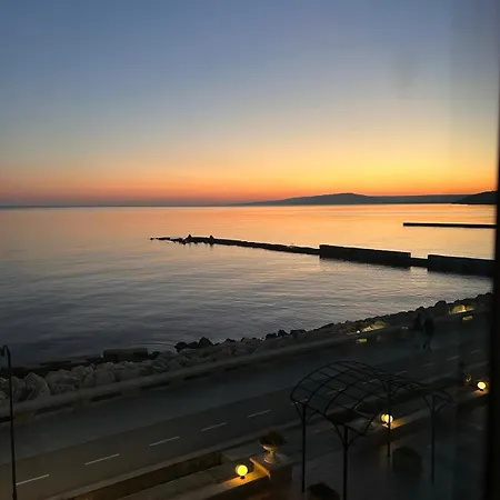 Infinity Blue Apartment-complex Carpe Diem - Free Parking * Balcic