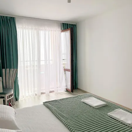 Apartment Infinity Blue Apartment-complex Carpe Diem - Free Parking *